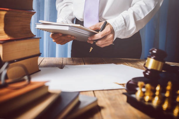 Get Legal Support Easily with Attorney Referral Service