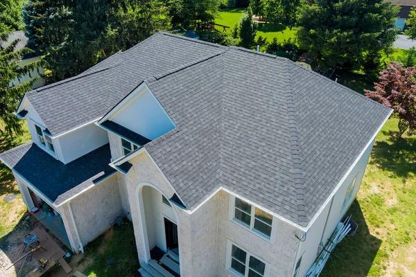 Roofing Contractor Largo Homeowners Trust for Lasting Results