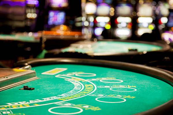 Explore Classic Card Game Formats Through เว็บคาสิโนออนไลน์ for Casino Fans